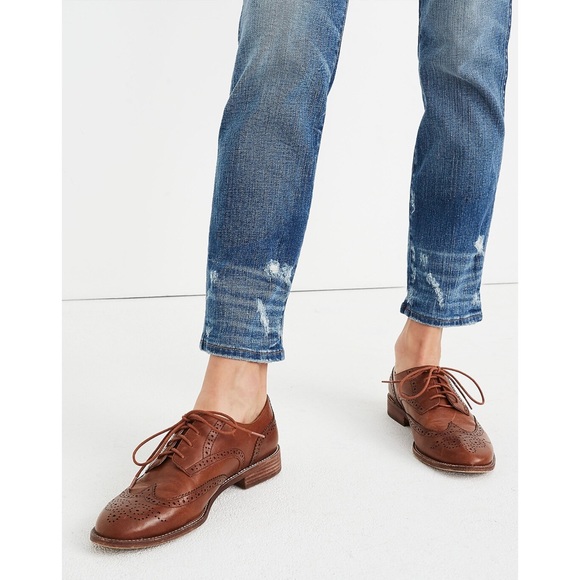 Madewell • Slim Straight Jeans: Distressed Button-Front Edition - Picture 4 of 10